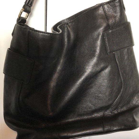 Black Shoulder Bag - Picture 2 of 3